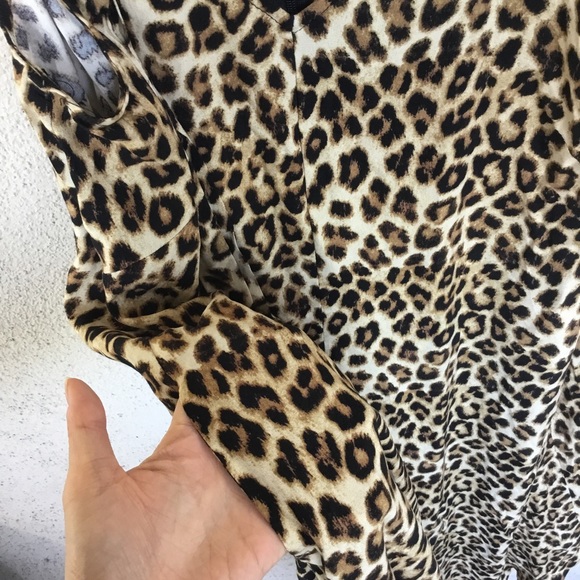 Vince Camuto leopard asymmetrical jumpsuit NWT - Picture 10 of 10